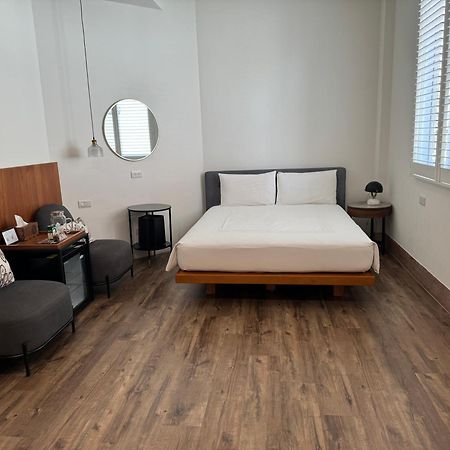 De Provintia Straat B&B Tainan Eksteriør billede